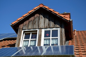 Photovoltaikanlagen abschirmen als Schutz gegen Elektrosmog